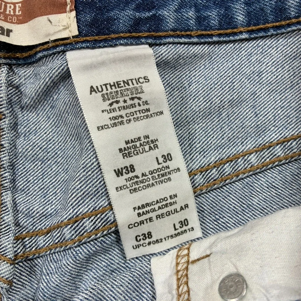 Levi's Signature Authentics Jeans Mens Size 38x30 Light Wash Regular Fit Denim